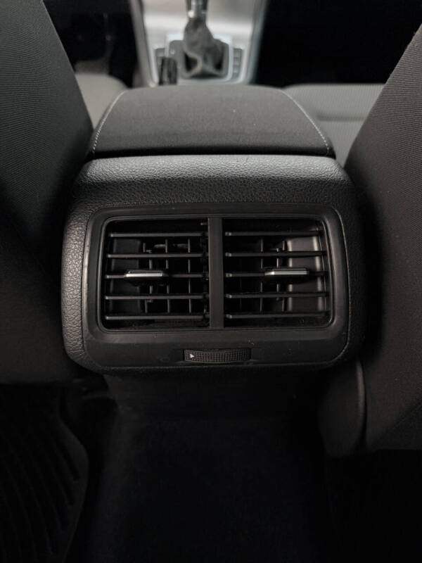 2016 Volkswagen Golf SportWagen TSI S