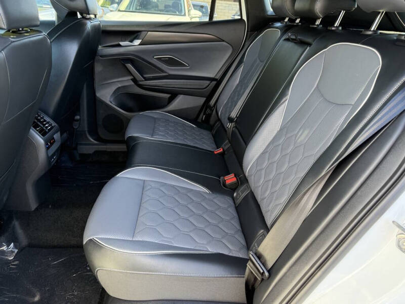 2026 Volkswagen Tiguan SEL R-Line Turbo 4Motion