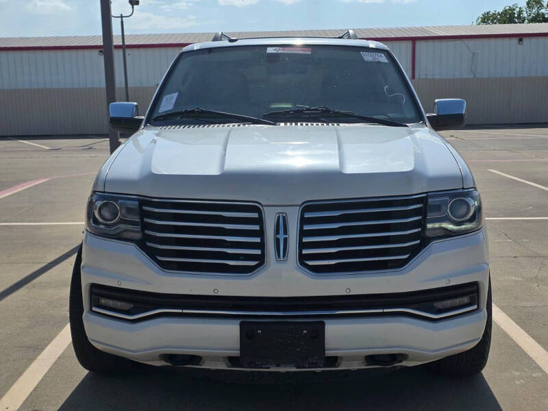 2016 Lincoln Navigator Select