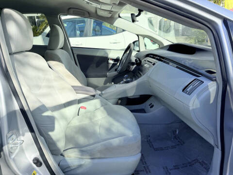 2011 Toyota Prius Two