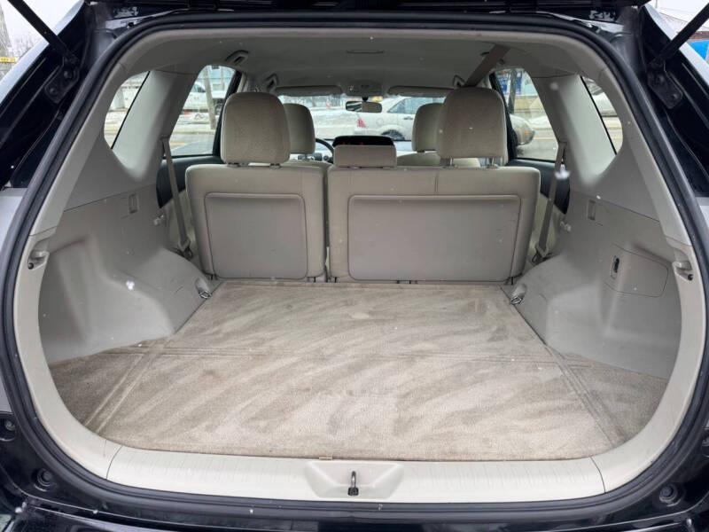 2012 Toyota Prius v Two