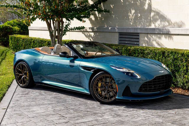 2026 Aston Martin DB12 Volante