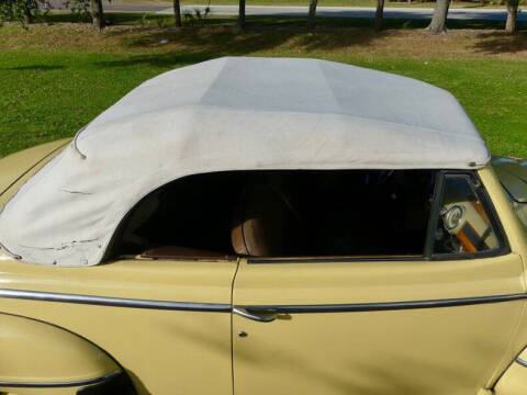 1948 Ford Super Deluxe