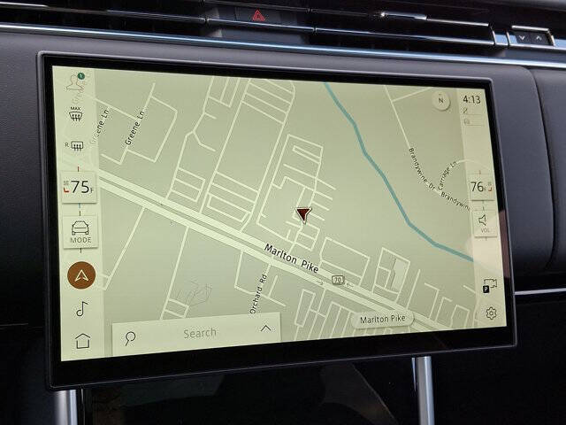 2025 Land Rover Range Rover P530 SE LWB