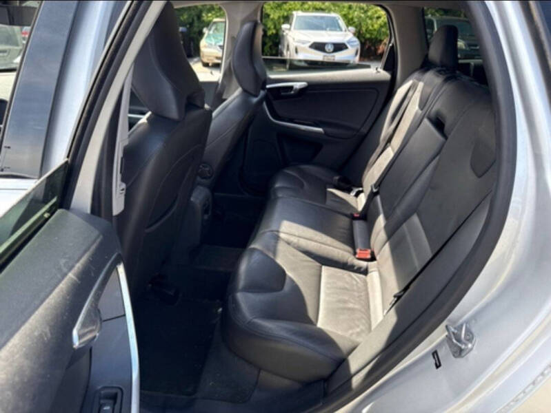 2015 Volvo XC60 T5 Premier