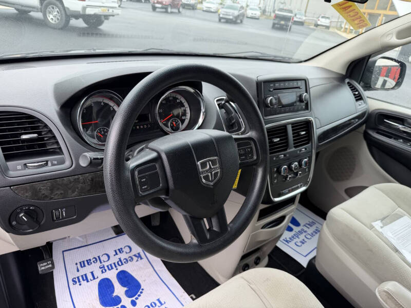 2014 Dodge Grand Caravan SE
