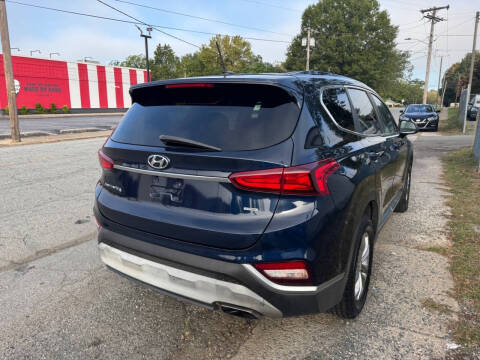 2019 Hyundai Santa Fe SE 2.4L