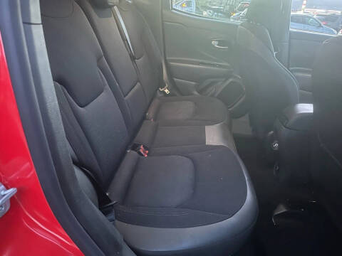 2022 Jeep Renegade Trailhawk