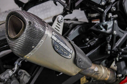 2017 Suzuki GSX-R1000