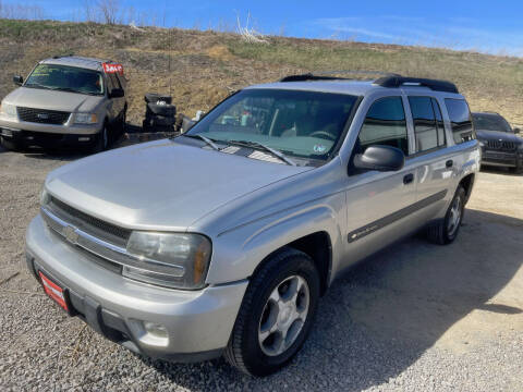 2004 Chevrolet TrailBlazer EXT for sale at Dealz On Wheels LLC in Mifflinburg PA