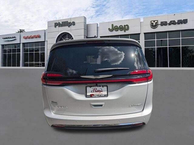 2026 Chrysler Pacifica Limited
