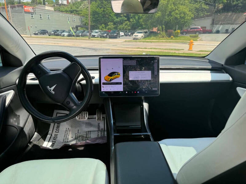 2018 Tesla Model 3 Performance