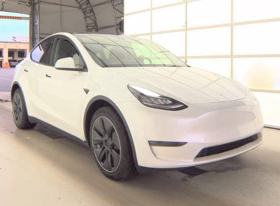 2023 Tesla Model Y Long Range