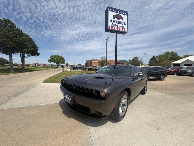 2019 Dodge Challenger SXT