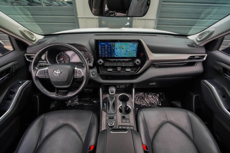 2022 Toyota Highlander Limited