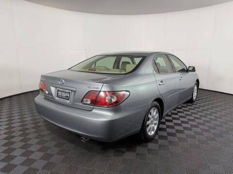 2004 Lexus ES 330