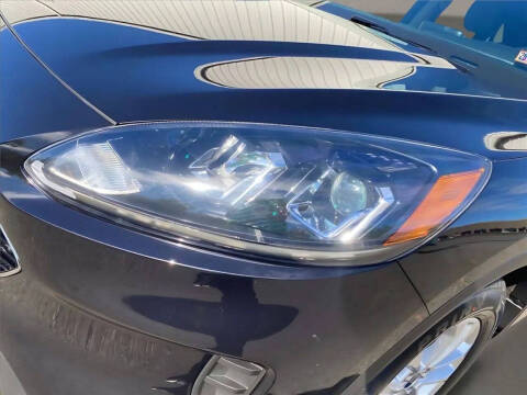 2020 Ford Escape SE