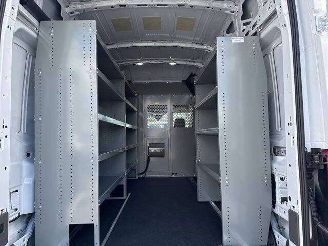 2025 Ford Transit 250