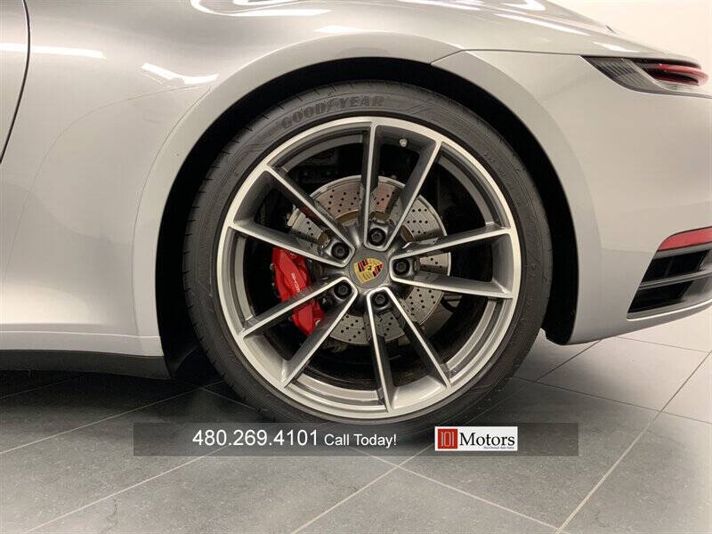 2020 Porsche 911 Carrera 4S