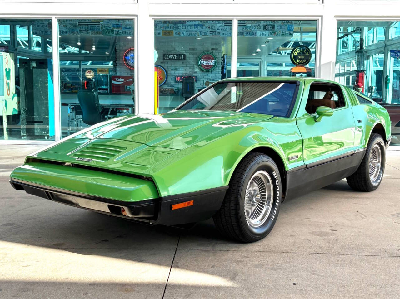 1974 Bricklin SV-1 1