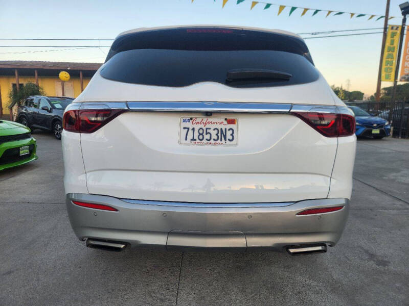 2022 Buick Enclave Essence