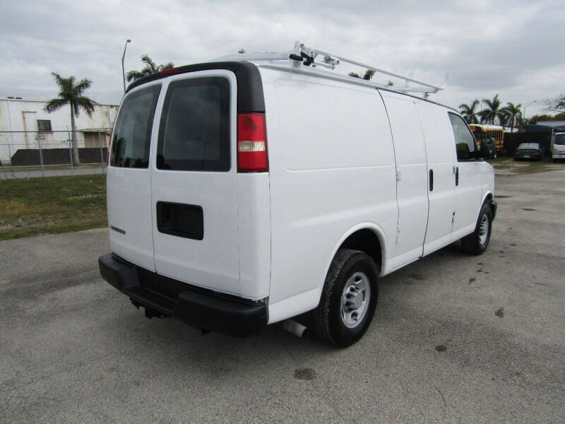 2009 Chevrolet Express 2500