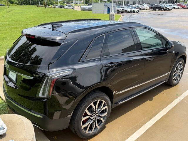 2023 Cadillac XT5 Sport
