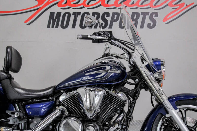 2015 Yamaha V-Star 950 Tourer