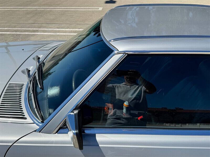 1984 Mercedes-Benz 380-Class 380 SL