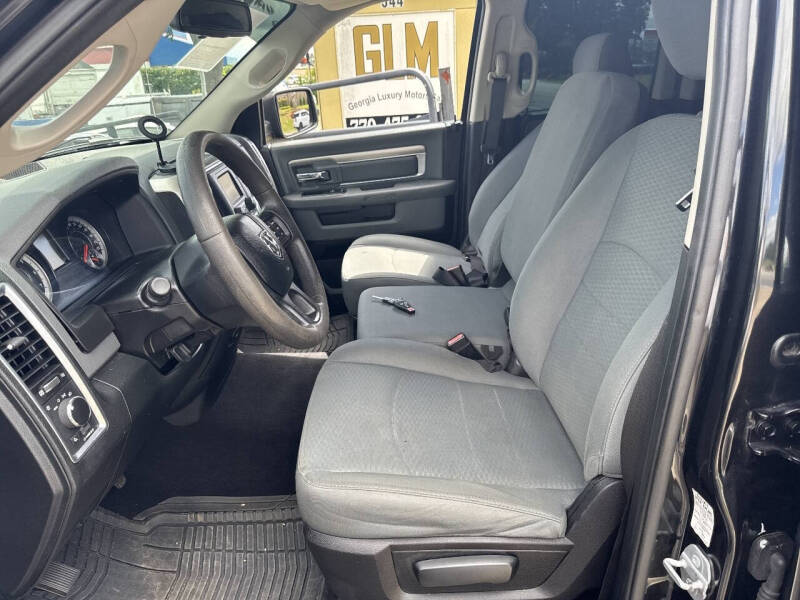 2016 RAM 1500 SLT