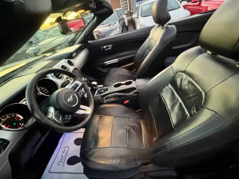 2017 Ford Mustang EcoBoost Premium