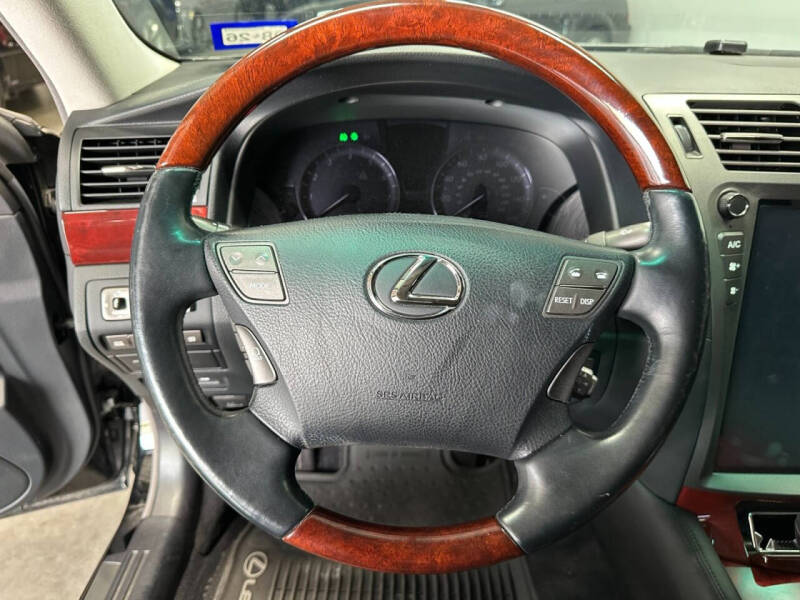 2011 Lexus LS 460