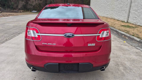 2010 Ford Taurus SHO