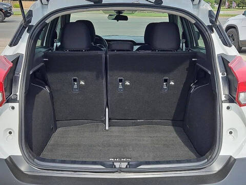 2020 Nissan Kicks S