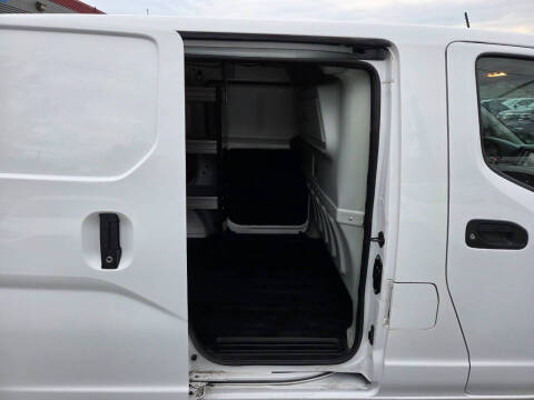 2020 Nissan NV200 S