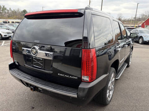 2012 Cadillac Escalade Luxury