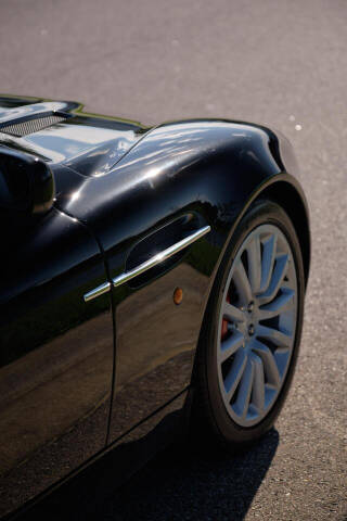 2003 Aston Martin V12 Vanquish
