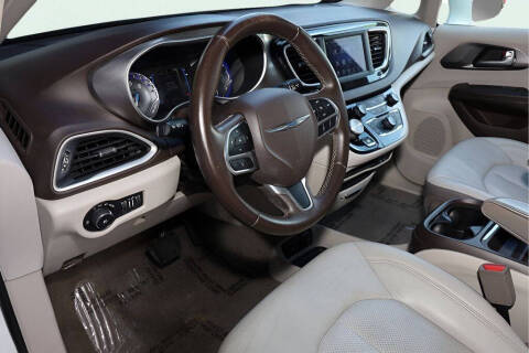 2018 Chrysler Pacifica Touring L