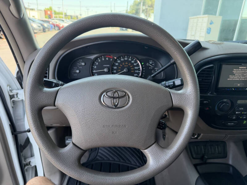 2007 Toyota Sequoia SR5