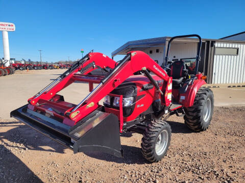 2025 Mahindra 1640 Shuttle