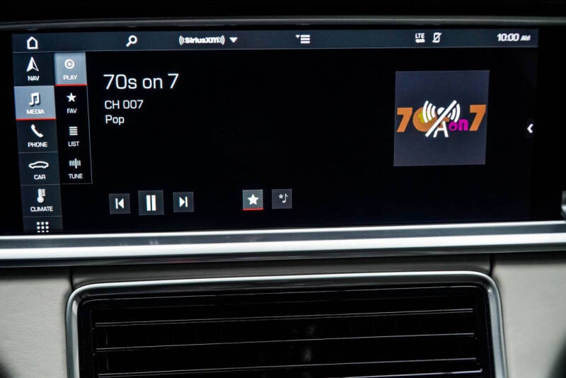 2019 Porsche Panamera 4 E-Hybrid