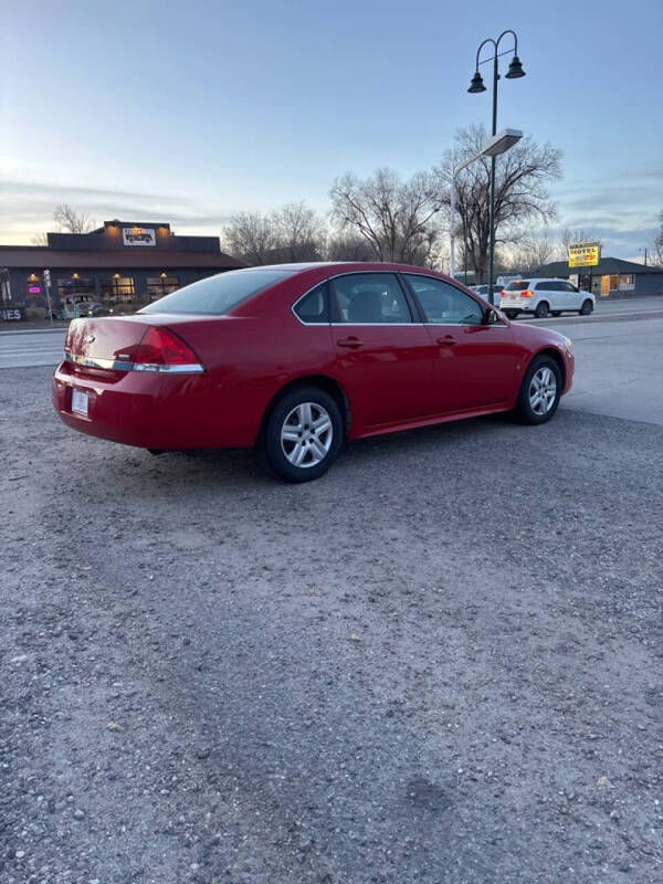 2010 Chevrolet Impala LS photo 6