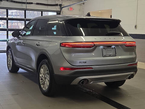 2023 Lincoln Corsair Standard