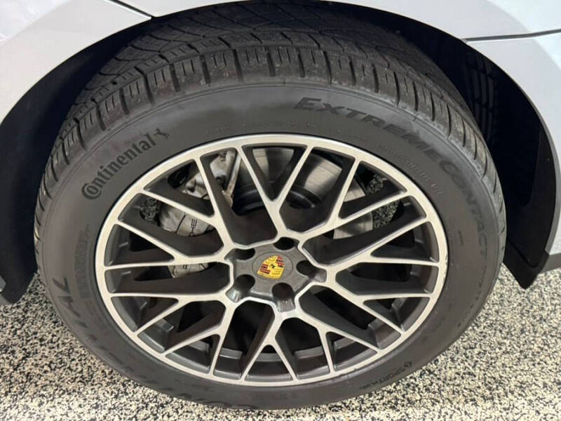 2018 Porsche Macan S