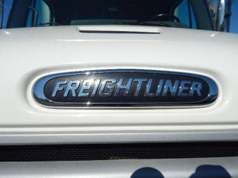 2016 Freightliner M2 106