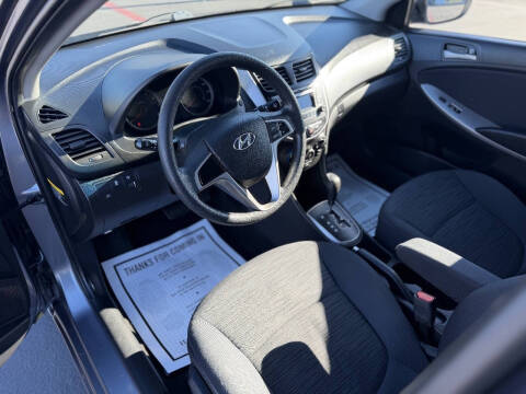 2016 Hyundai Accent SE