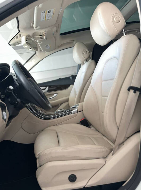 2017 Mercedes-Benz GLC GLC 300 4MATIC