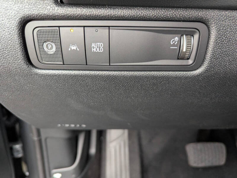 2026 Chevrolet Equinox EV LT 1