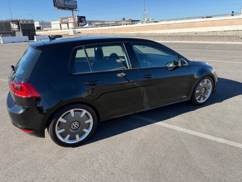 2016 Volkswagen Golf TSI S