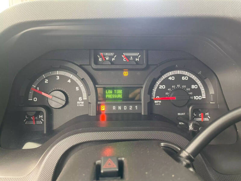 2014 Ford E-Series E-350 SD